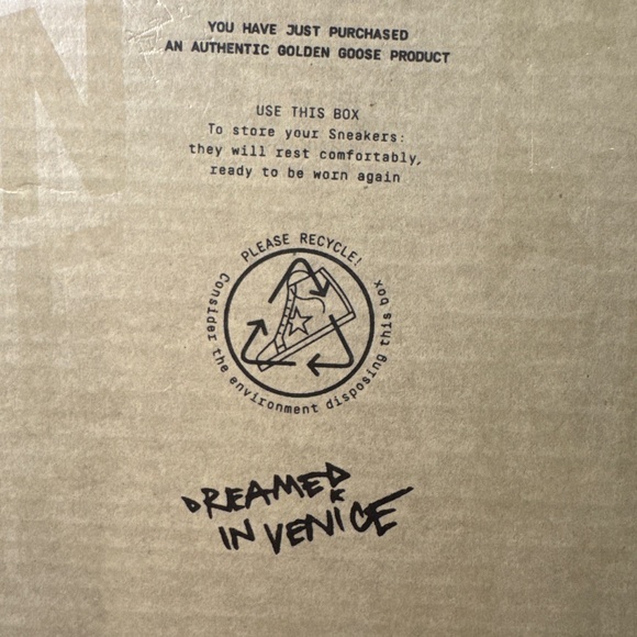 Golden Goose - Ballstar 2, Grey Star, White with Black heel, Size 37, New in Box - Picture 13 of 13